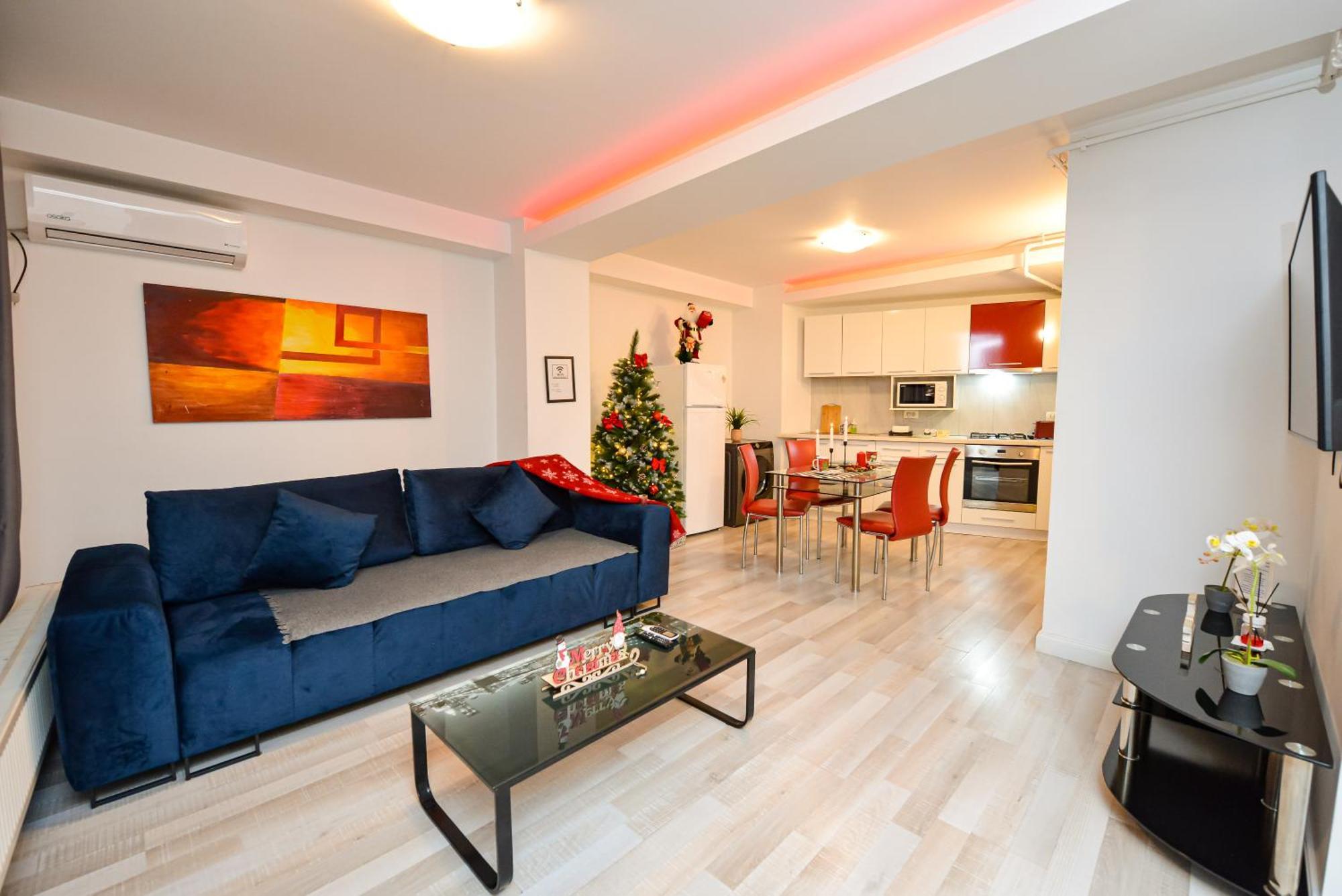 Center With Terrace Apartment Bucharest