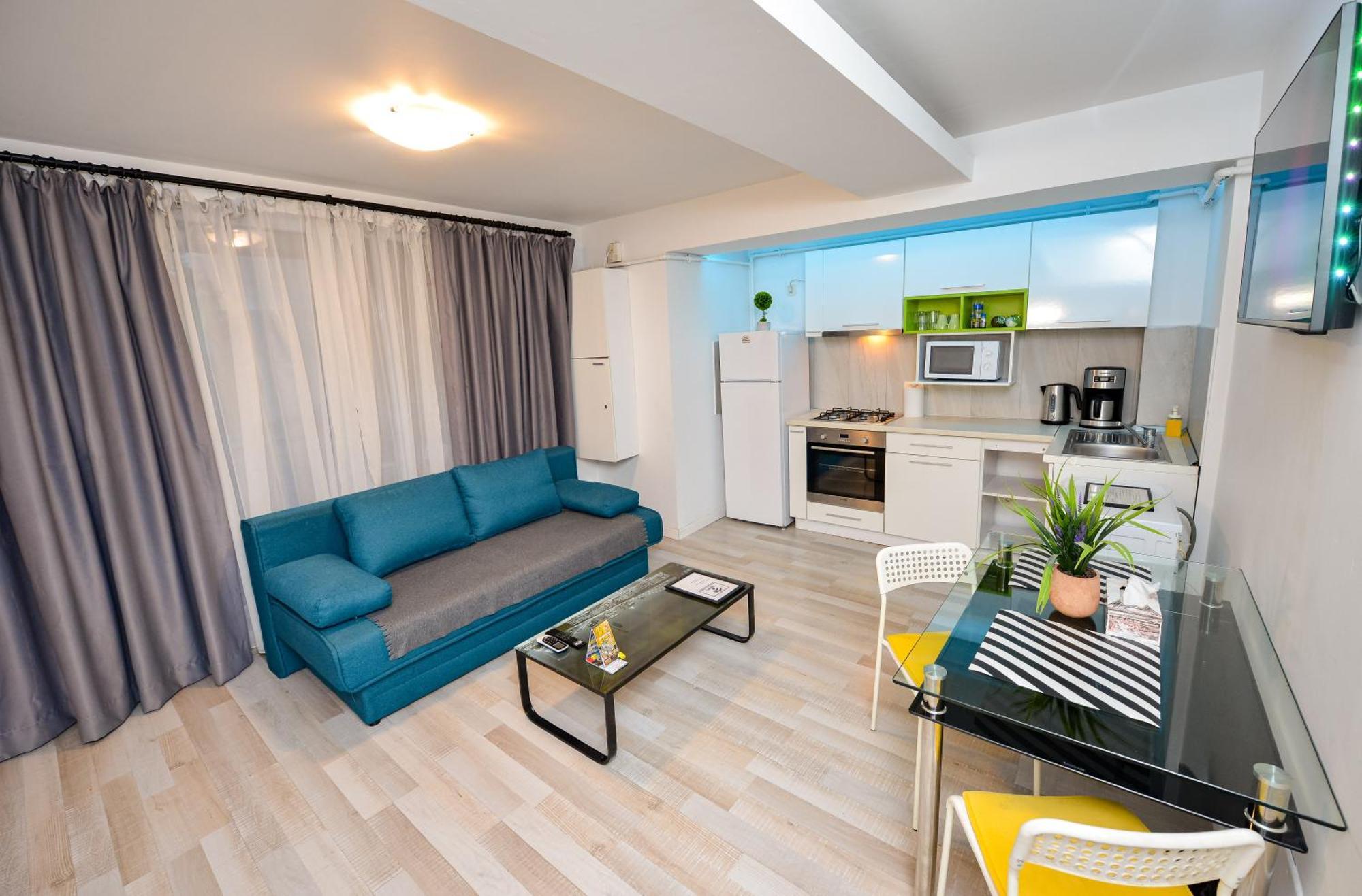 Center With Terrace Apartment Bucharest