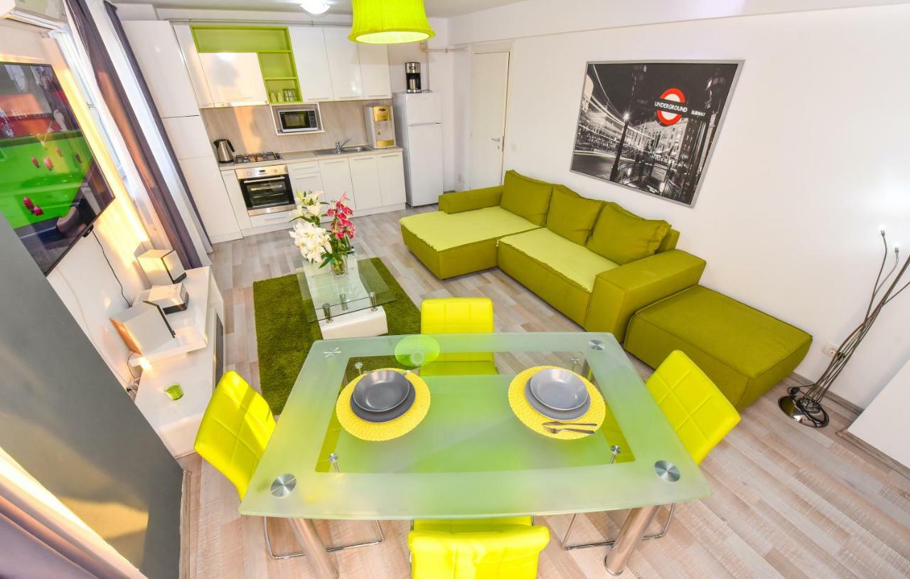 Apartment Center With Terrace